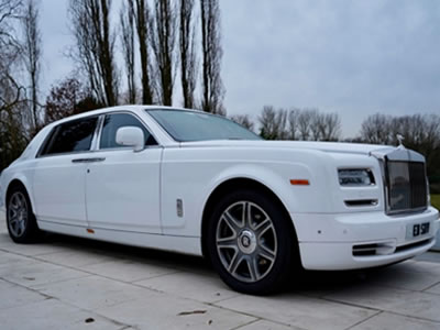 Rolls-Royce Phantom Series II EWB wedding car